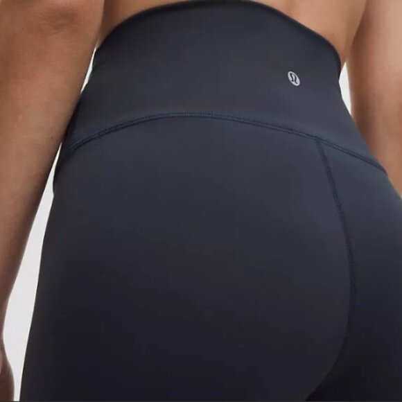 NWOT Lululemon Wunder Train High-Rise Short 4" Black Size 8 - Picture 4 of 4